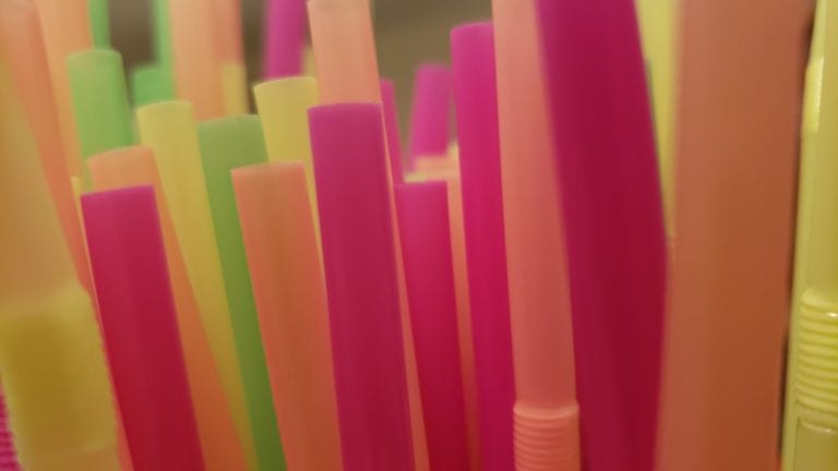 Bill bans plastic straw bans