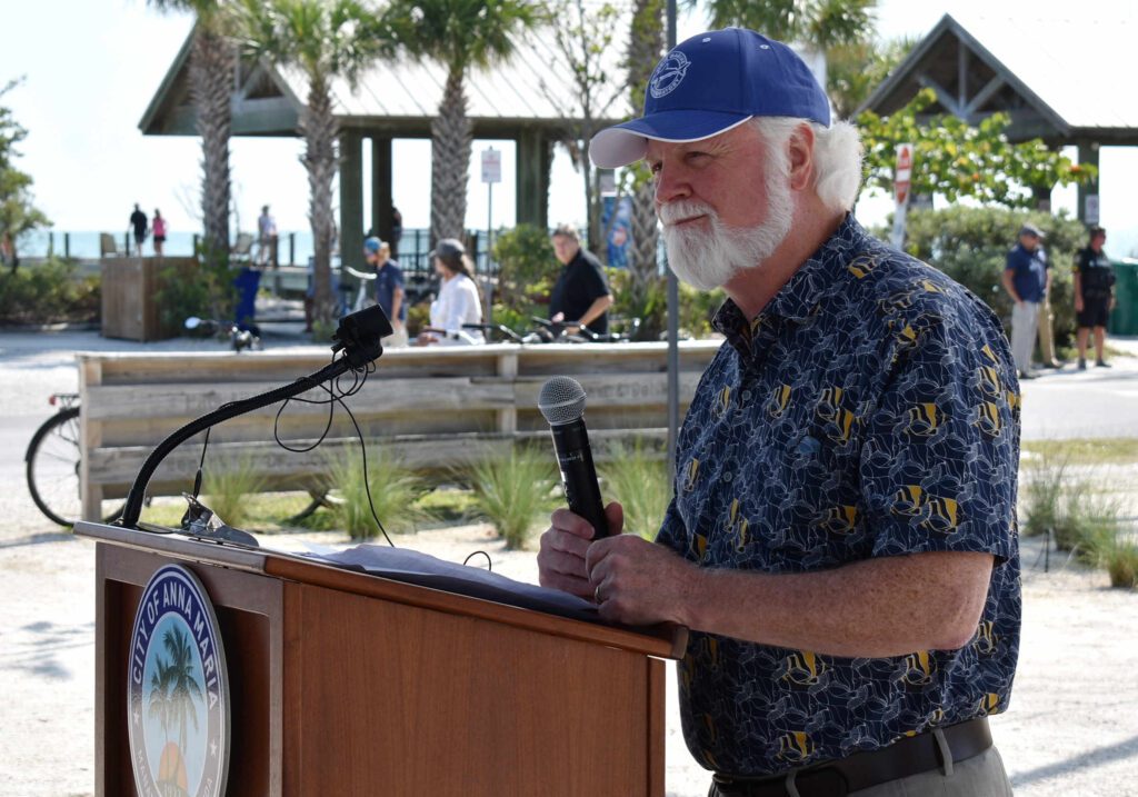Mote Marine Science, Education and Outreach Center opens