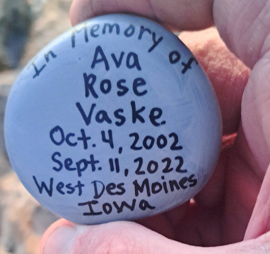 Painted rock honors young Iowa woman