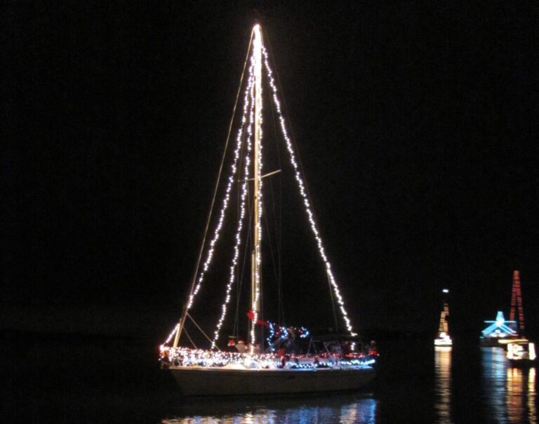 Christmas on Bridge Street to spotlight holiday boat parade