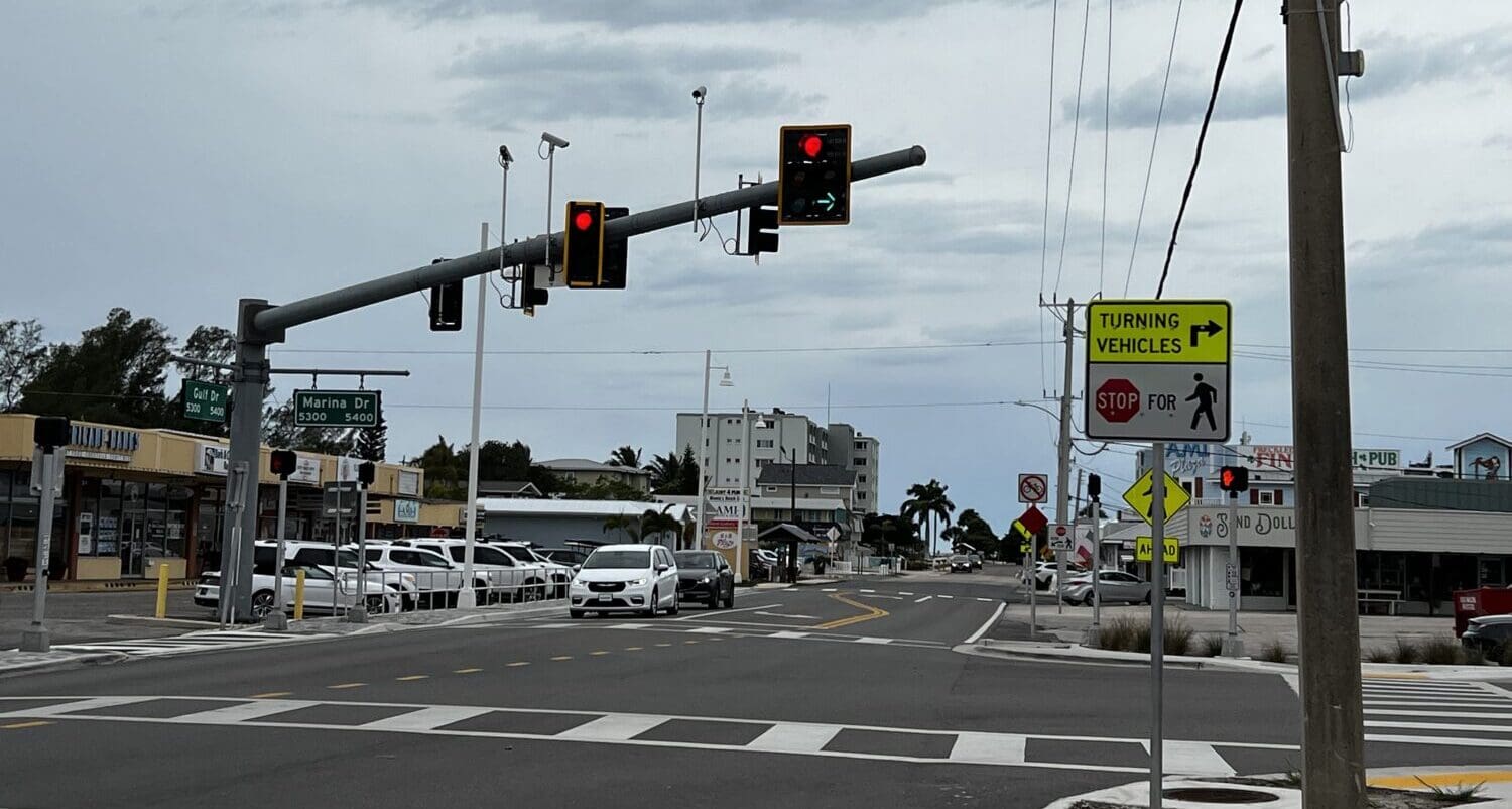 Attention drivers: Traffic light has changed