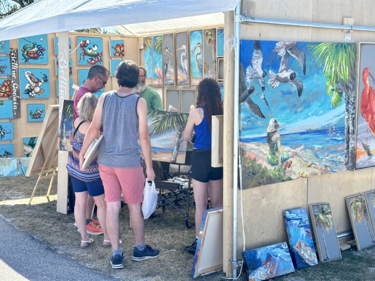 Roser hosts Feed the Island Art and Craft Show
