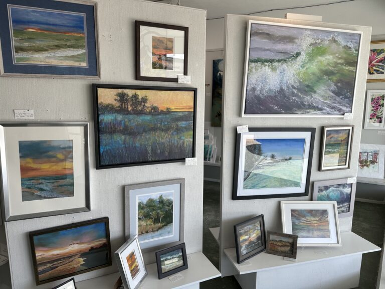 Artists’ Guild February featured artist shines with pastels