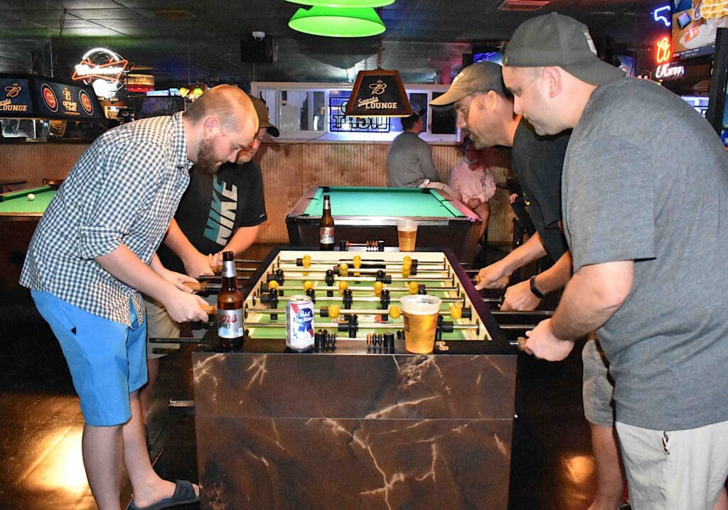 Restaurants and bars allowed full capacity