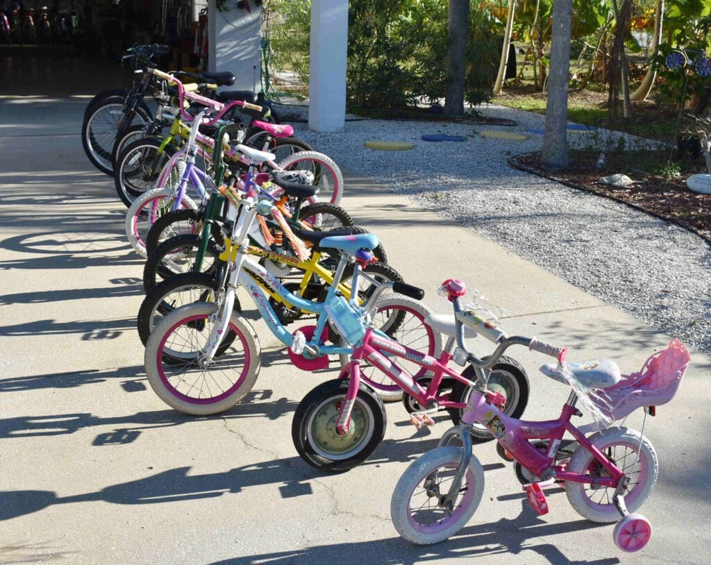 Anna Maria resident provides Christmas bikes