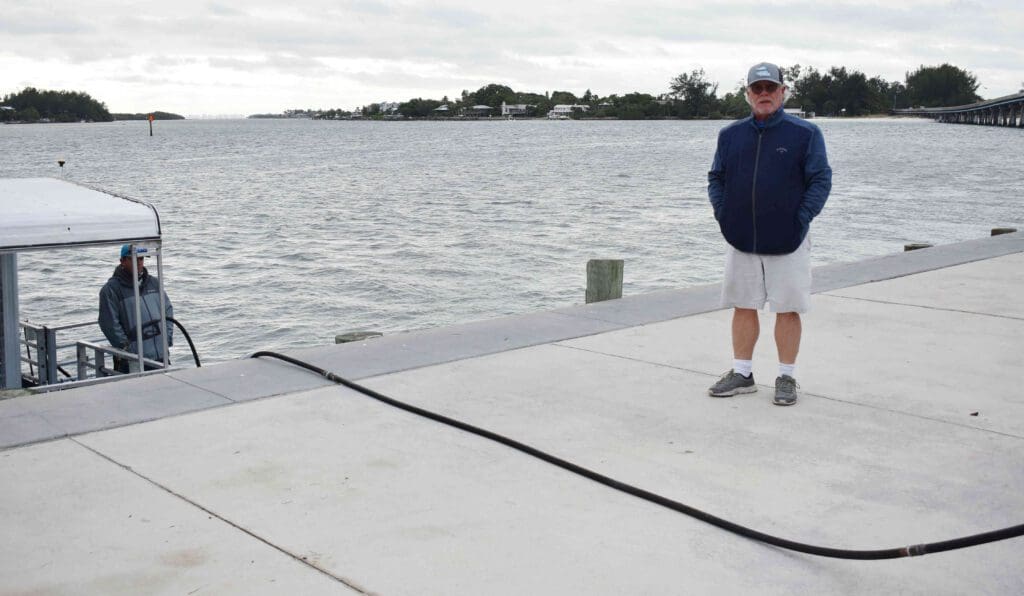 Tour boat refueling operations debated