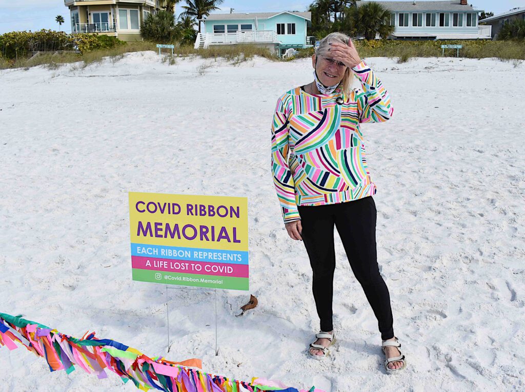 COVID Ribbon Memorial honors Florida’s deceased