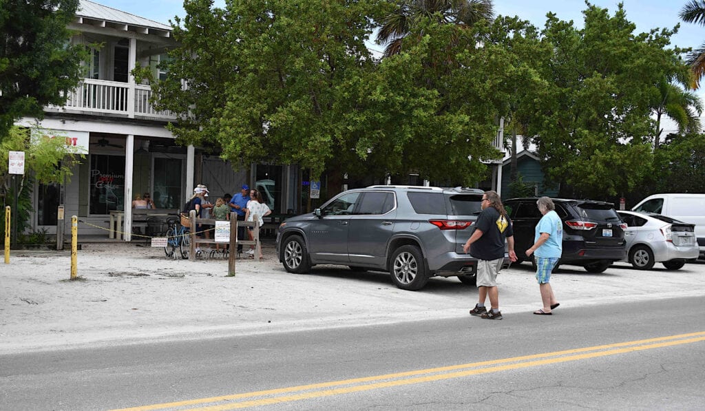 Citizens weigh in on Reimagining Pine Avenue