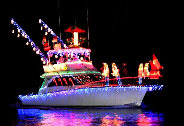 Celebrate Christmas on Bridge Street and holiday boat parade