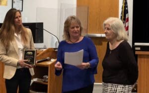 City recognizes outstanding community service