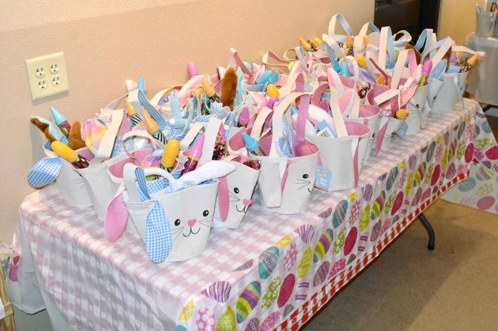 Moose kids enjoy Easter egg hunt