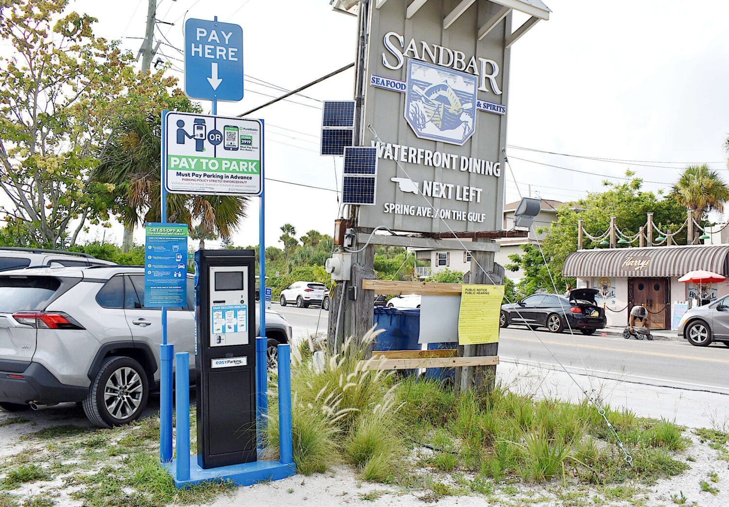 Planning board recommends paid parking approval