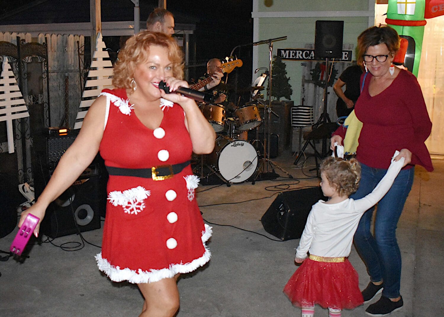 Pine Avenue businesses share holiday treasures