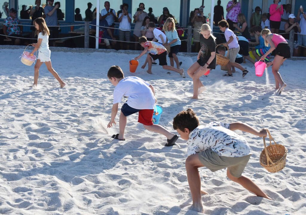 AMI Moose Lodge hosts Easter egg hunt