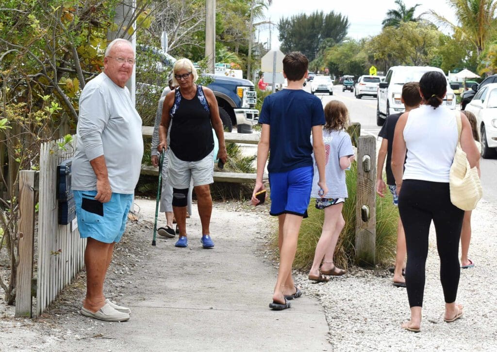 Planning begins for expanded Pine Avenue project