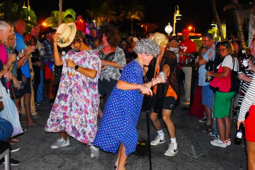 Bridge Tender Inn goes all-in on Halloween