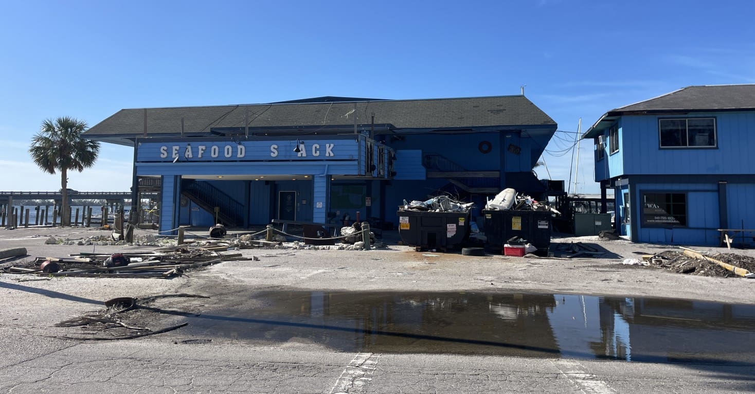 Commission receives Seafood Shack purchase update