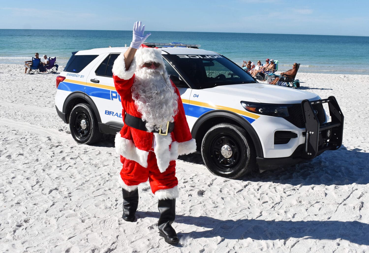 Moose Lodge hosts kids’ Christmas party